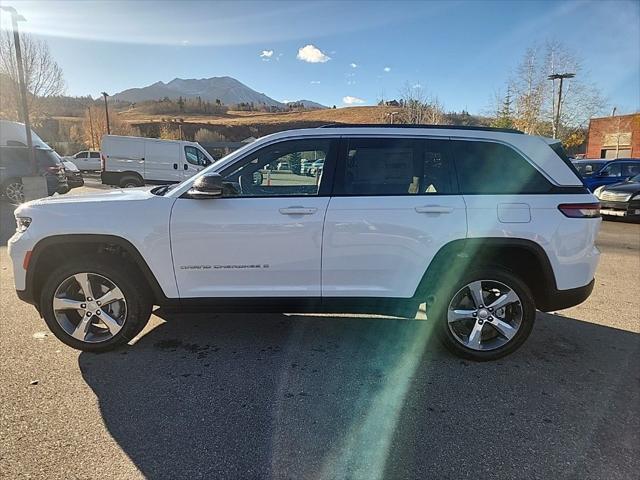 new 2025 Jeep Grand Cherokee car, priced at $48,624