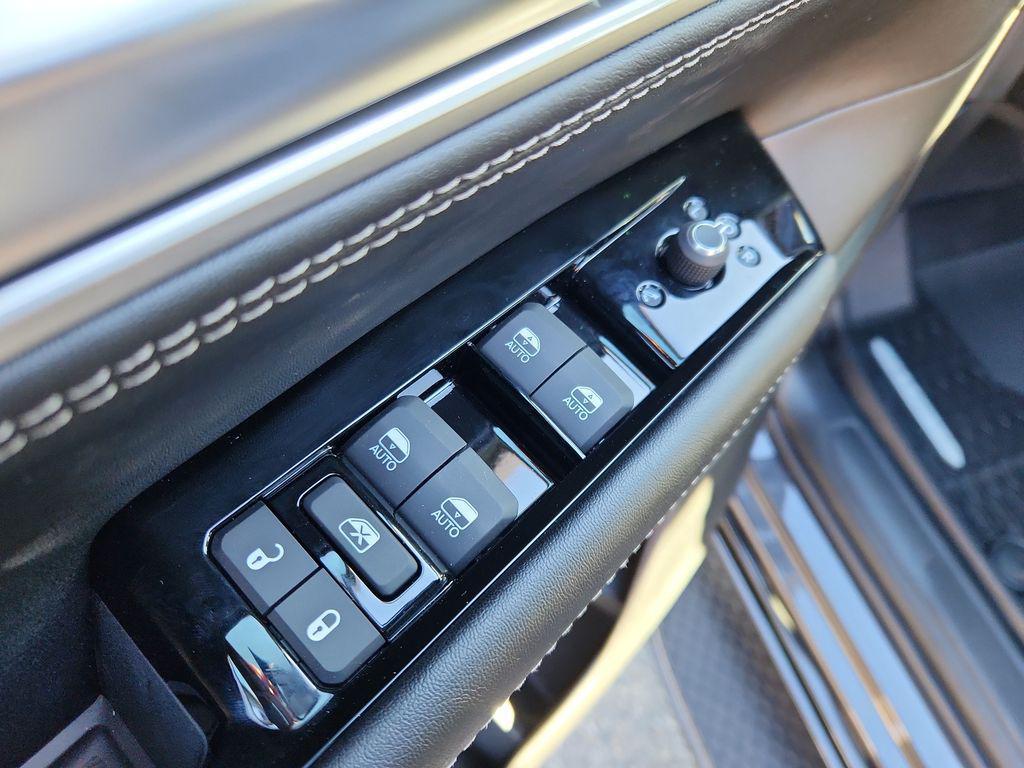 new 2025 Jeep Wagoneer L car, priced at $78,254