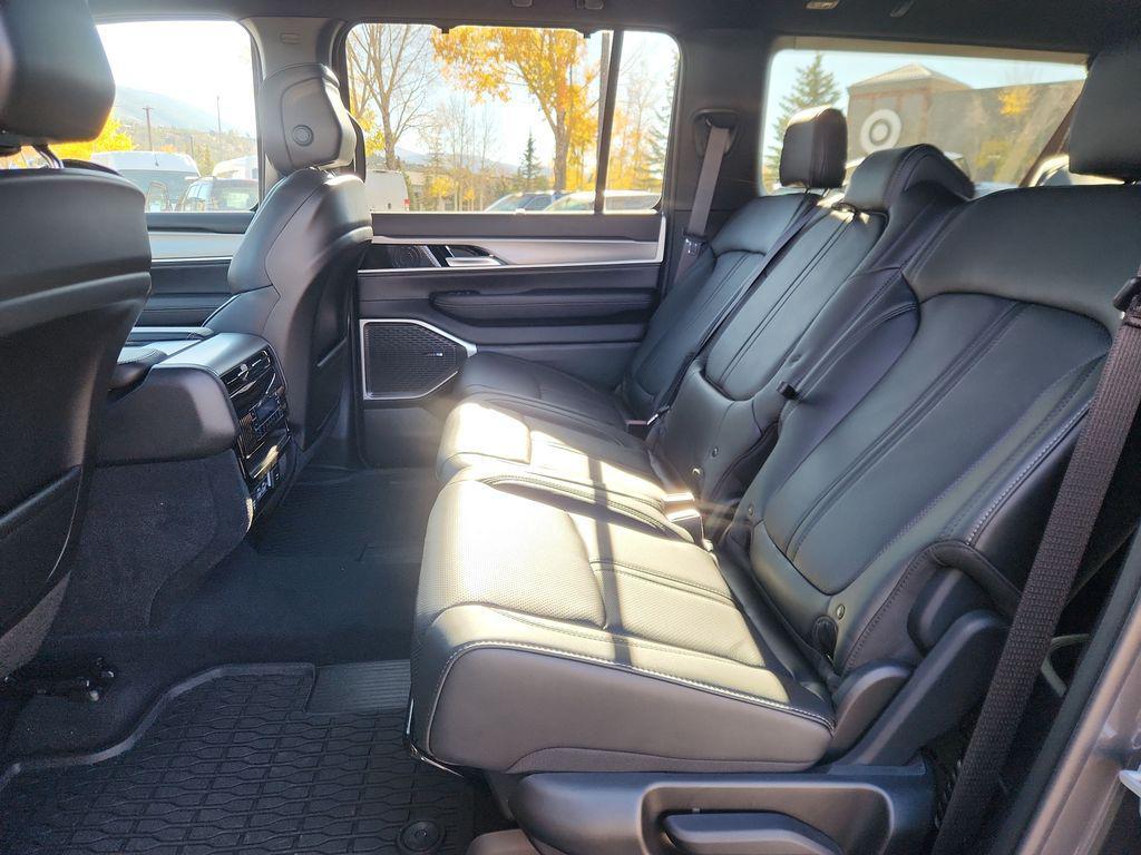 new 2025 Jeep Wagoneer L car, priced at $78,254
