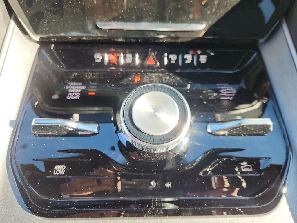 new 2025 Jeep Wagoneer L car, priced at $78,254