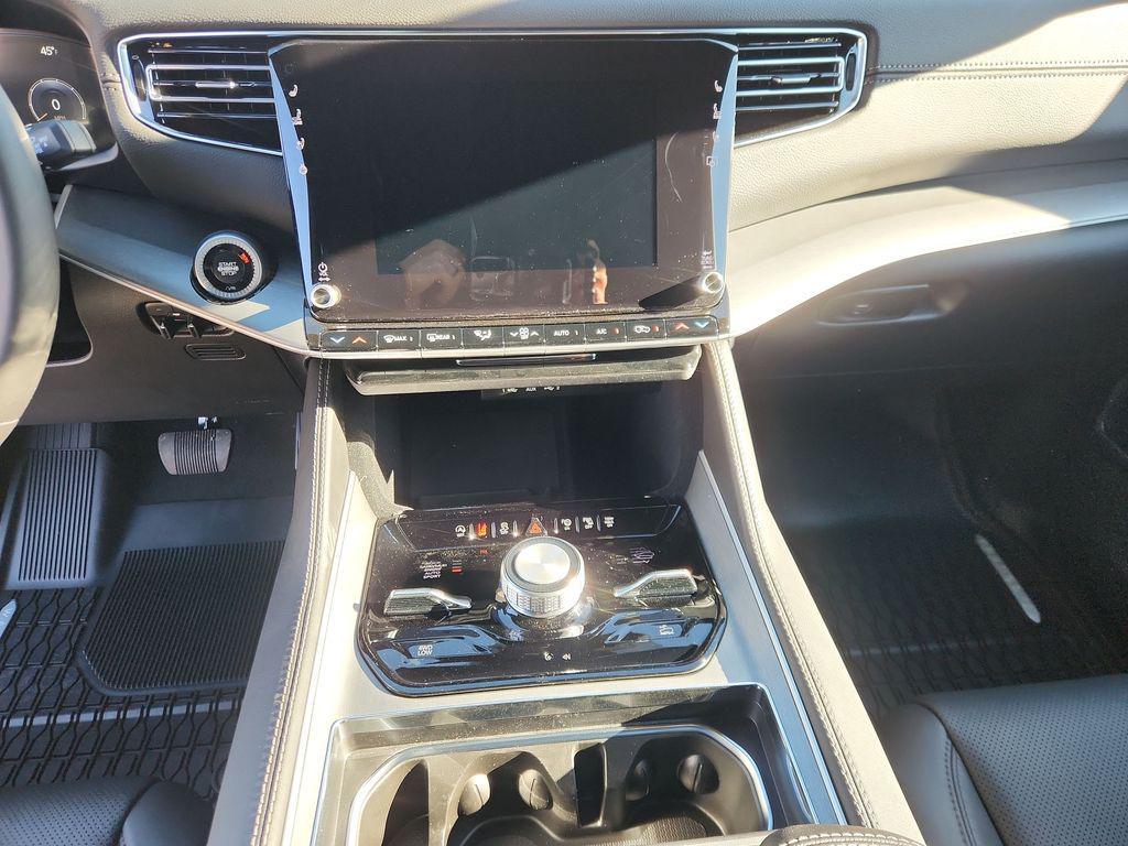 new 2025 Jeep Wagoneer L car, priced at $78,254