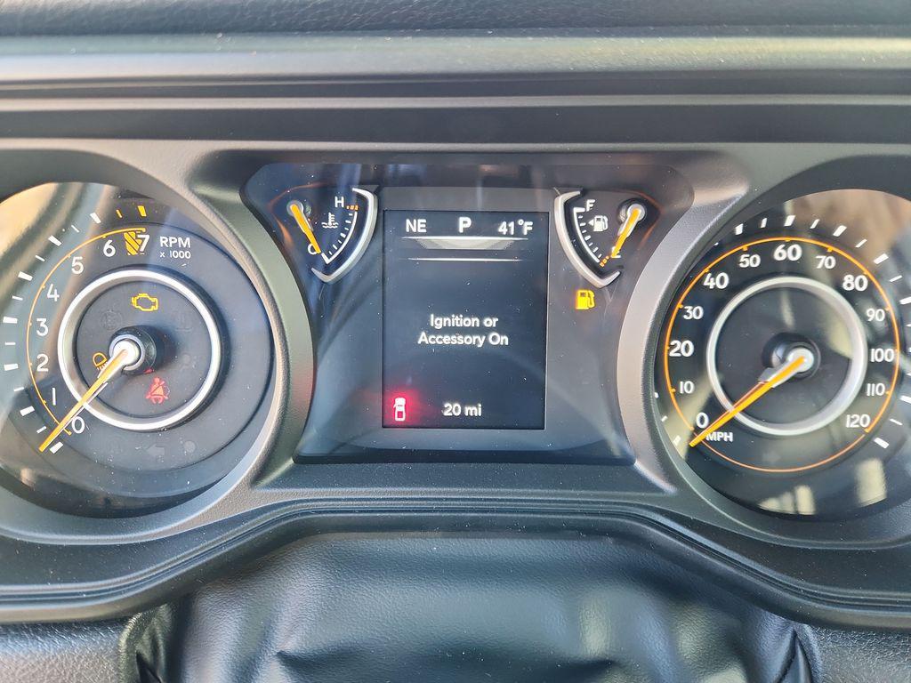 new 2025 Jeep Gladiator car, priced at $42,297