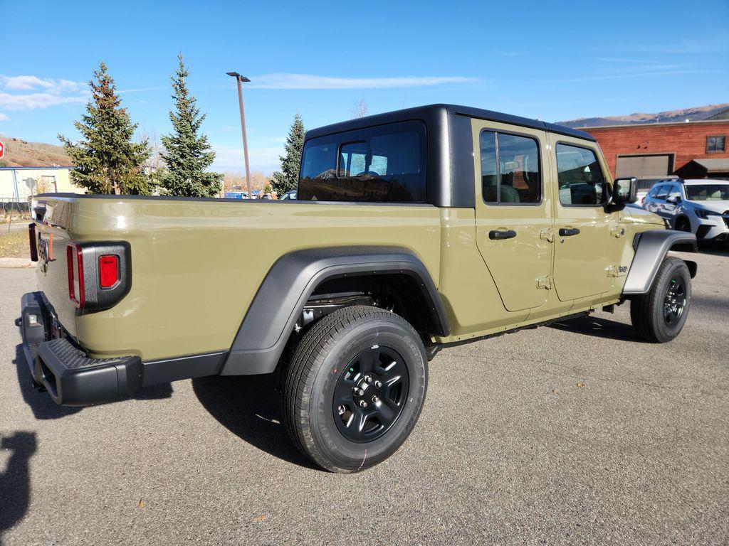 new 2025 Jeep Gladiator car, priced at $42,297
