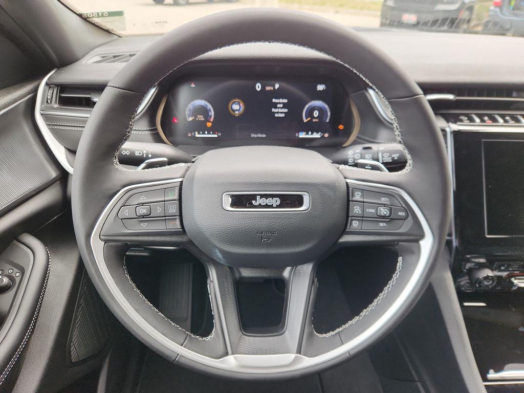 new 2025 Jeep Grand Cherokee L car, priced at $47,516