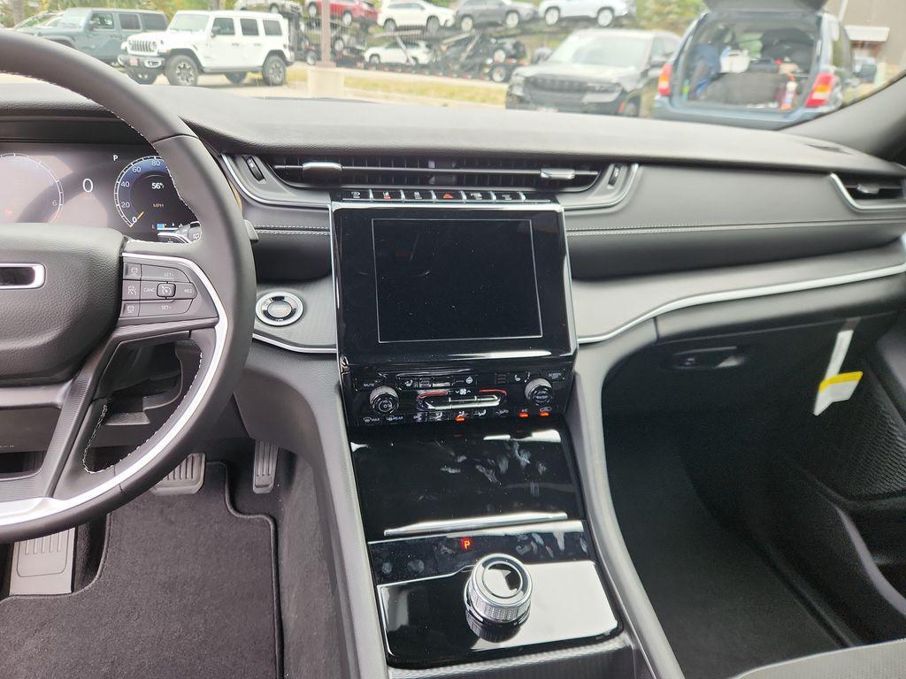 new 2025 Jeep Grand Cherokee L car, priced at $47,516