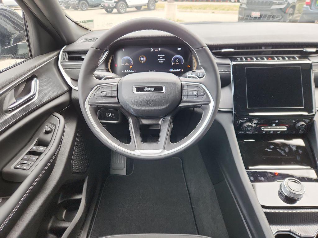 new 2025 Jeep Grand Cherokee L car, priced at $47,516