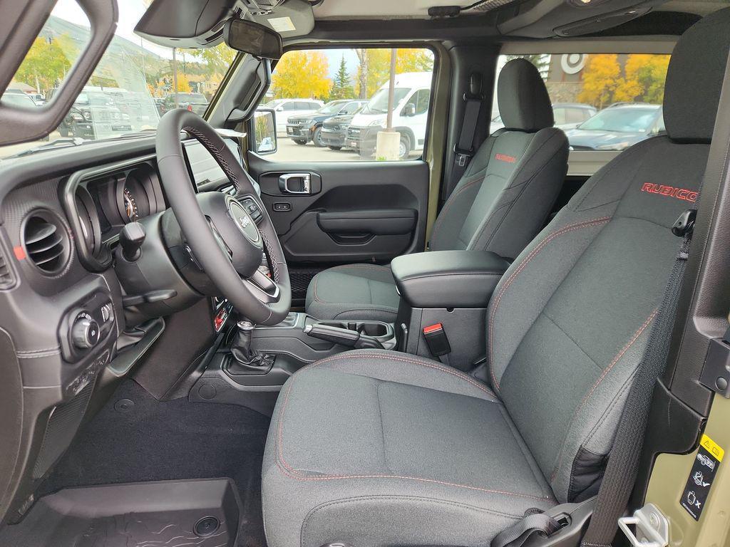 new 2025 Jeep Wrangler car, priced at $47,791