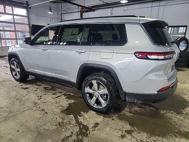 new 2024 Jeep Grand Cherokee L car, priced at $46,304