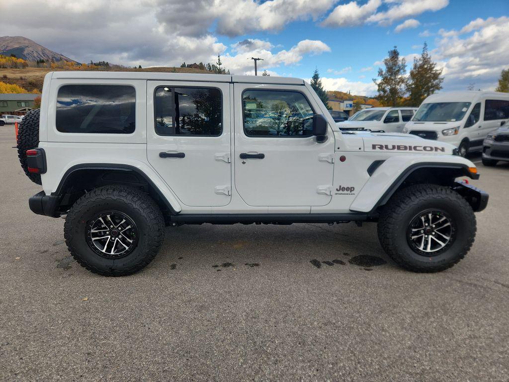 new 2025 Jeep Wrangler car, priced at $66,400