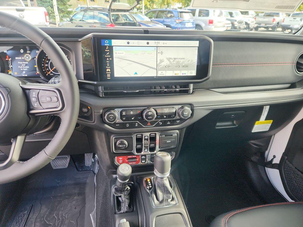 new 2025 Jeep Wrangler car, priced at $66,400