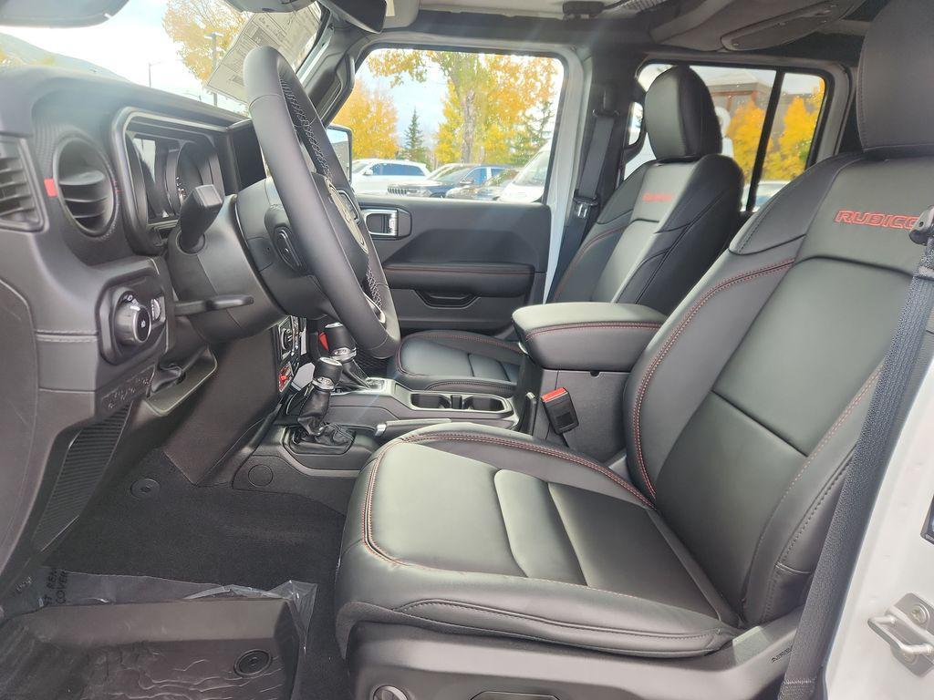 new 2025 Jeep Wrangler car, priced at $66,400
