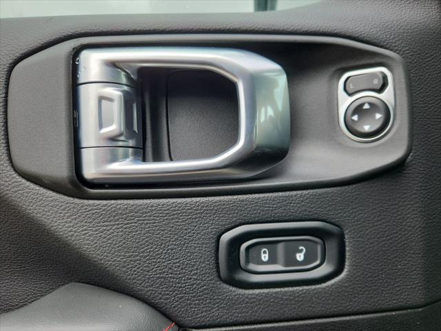new 2025 Jeep Wrangler car, priced at $63,149