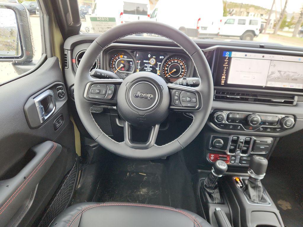 new 2025 Jeep Wrangler car, priced at $61,149