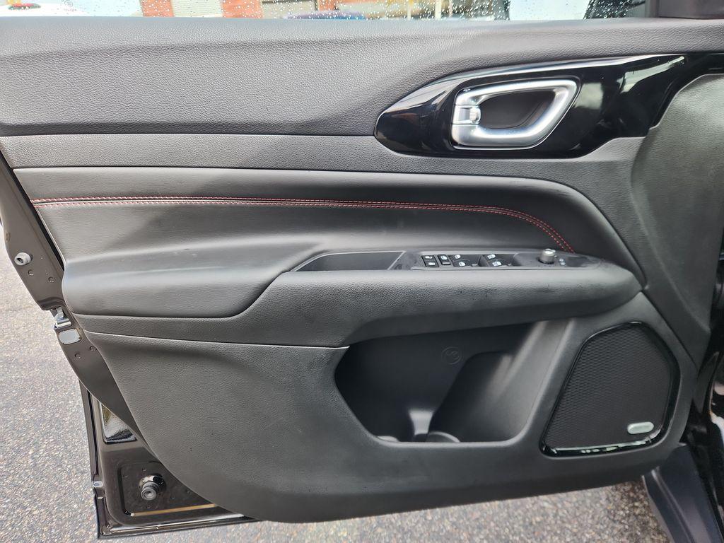 new 2025 Jeep Compass car, priced at $33,503