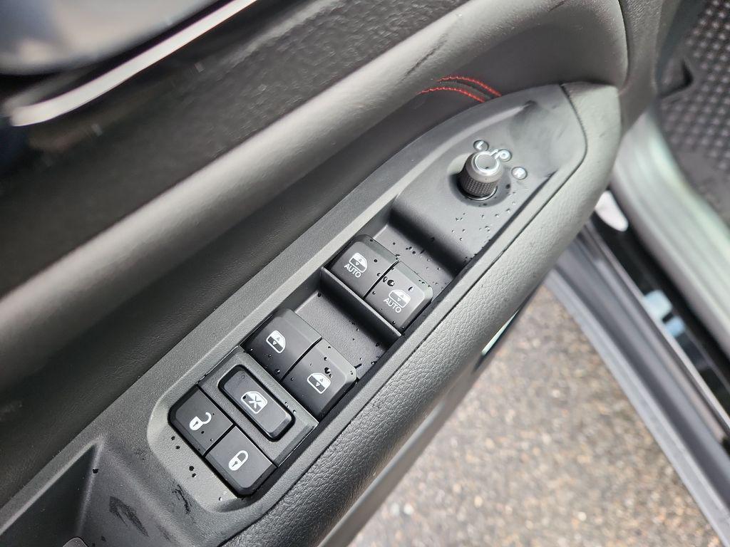 new 2025 Jeep Compass car, priced at $33,503