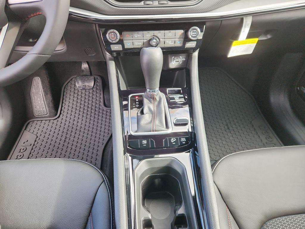 new 2025 Jeep Compass car, priced at $33,503