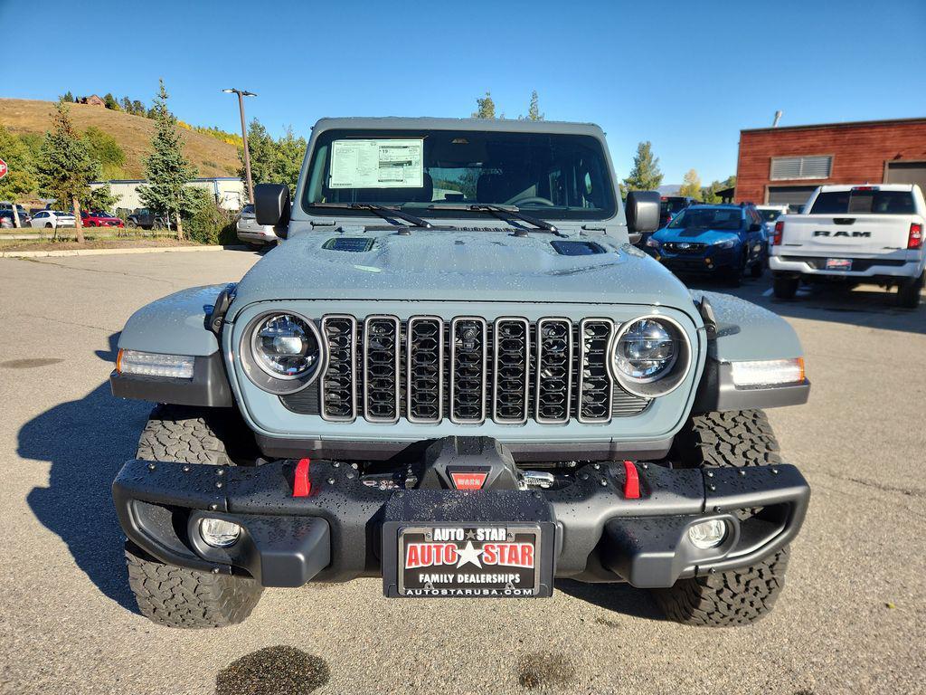new 2025 Jeep Wrangler car, priced at $58,117