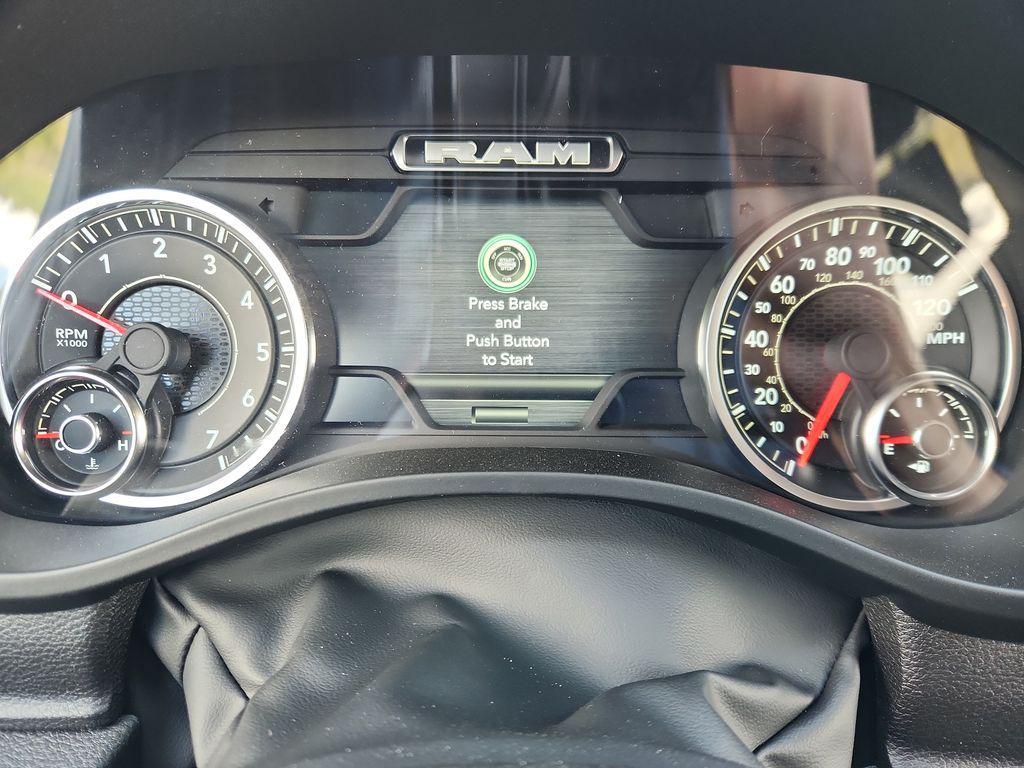 new 2025 Ram 1500 car, priced at $48,761