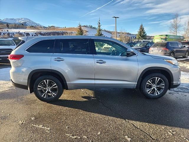 used 2017 Toyota Highlander car, priced at $24,999