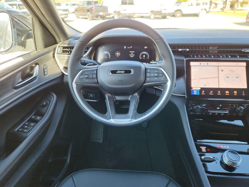 new 2025 Jeep Grand Cherokee L car, priced at $49,551