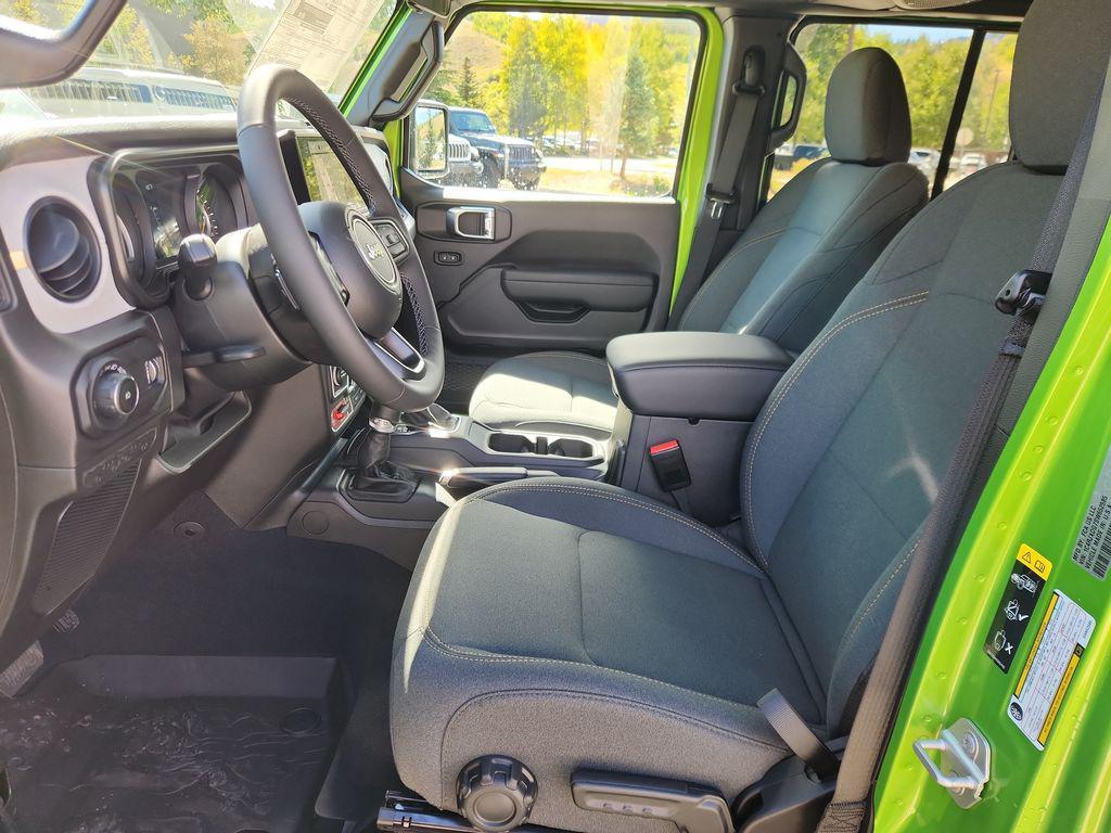 new 2025 Jeep Wrangler car, priced at $52,321