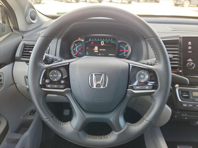 used 2022 Honda Pilot car, priced at $37,672