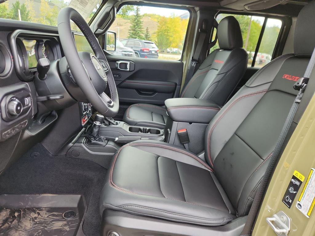 new 2025 Jeep Wrangler car, priced at $70,532