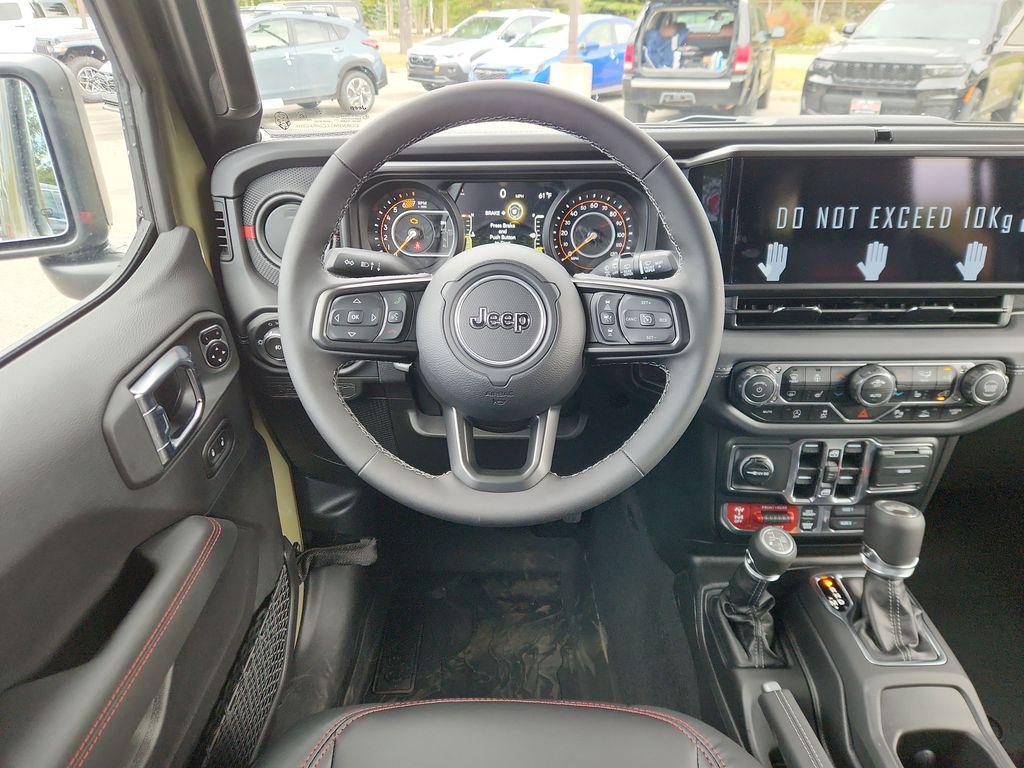 new 2025 Jeep Wrangler car, priced at $70,532