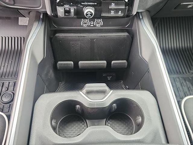 new 2025 Ram 1500 car, priced at $64,618