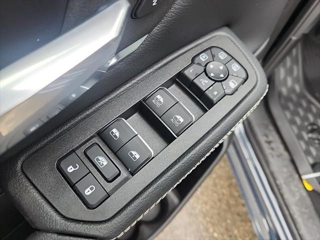new 2025 Ram 1500 car, priced at $64,618
