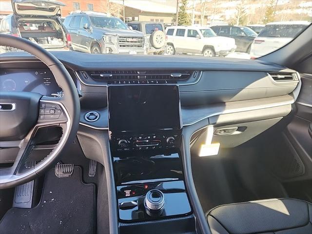 new 2025 Jeep Grand Cherokee car, priced at $54,159