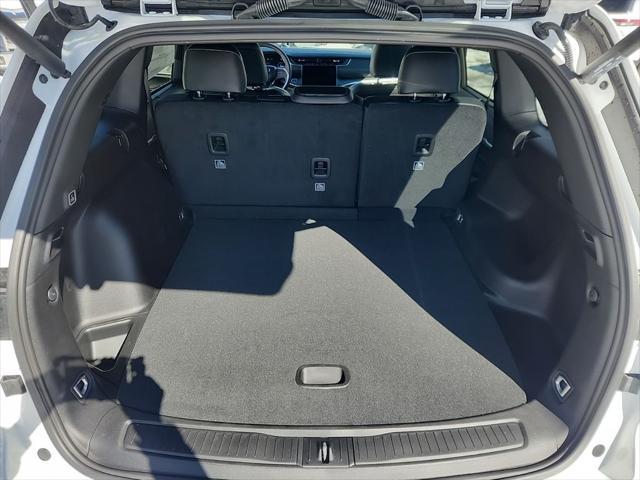new 2025 Jeep Grand Cherokee car, priced at $54,159