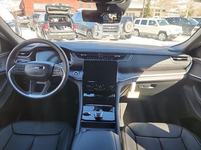 new 2025 Jeep Grand Cherokee car, priced at $54,159