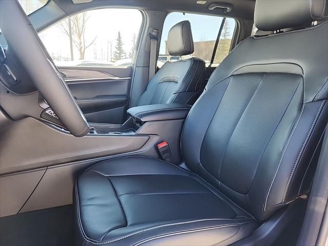 new 2025 Jeep Grand Cherokee car, priced at $54,159