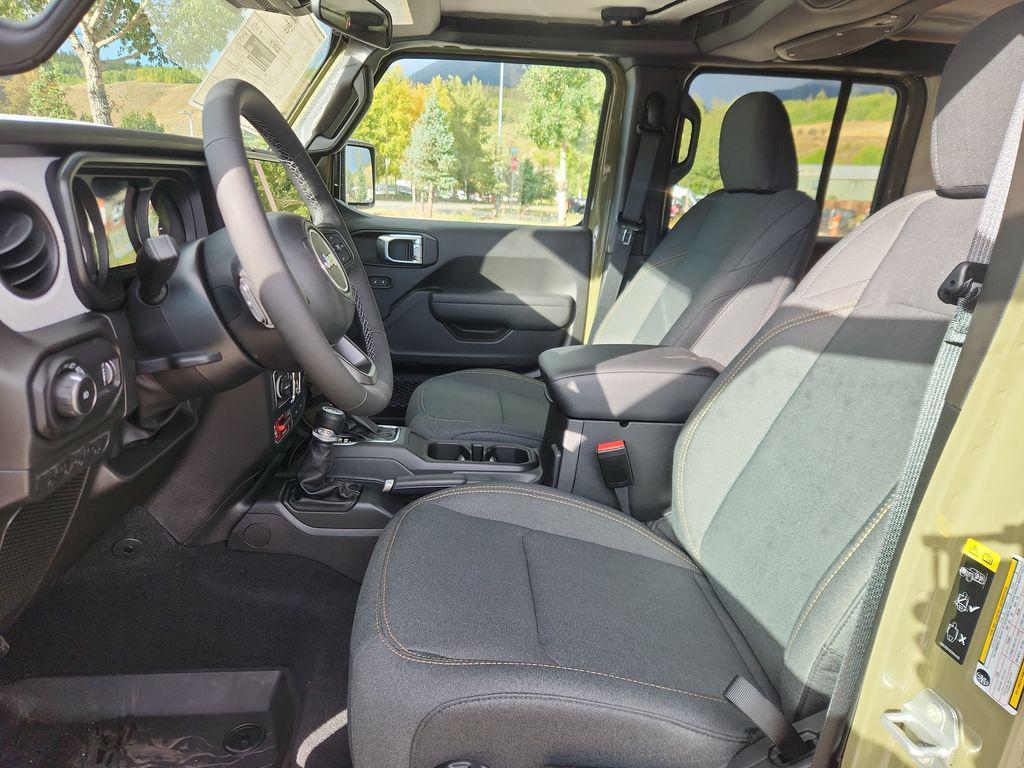 new 2025 Jeep Wrangler car, priced at $48,339