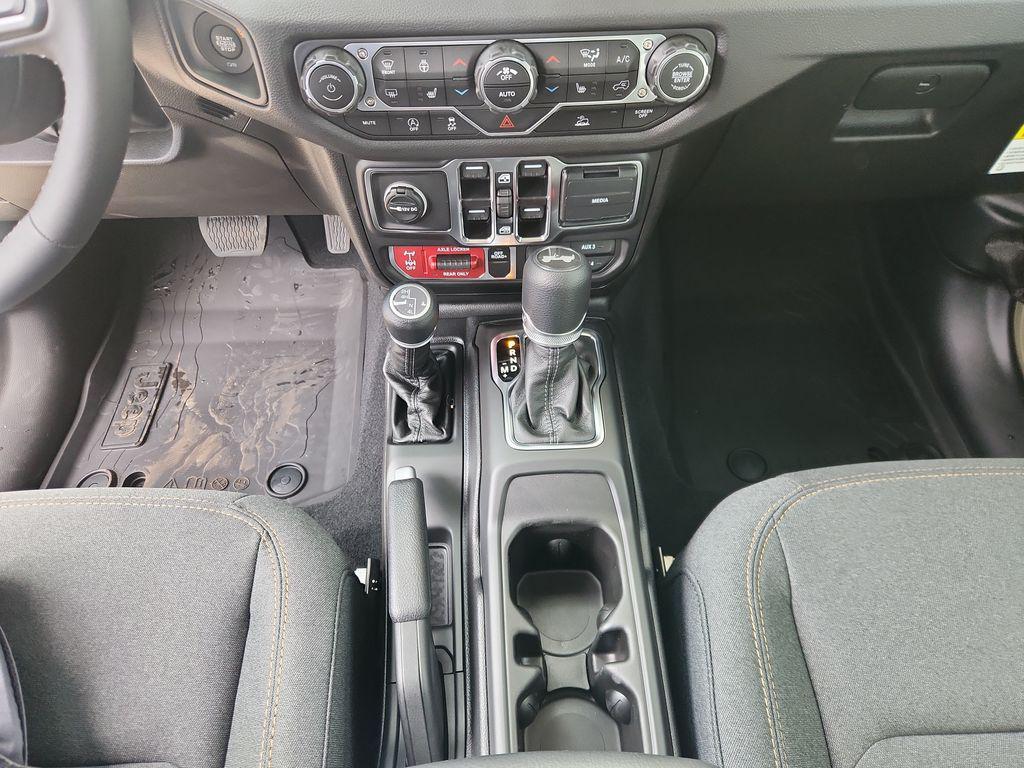 new 2025 Jeep Wrangler car, priced at $48,339