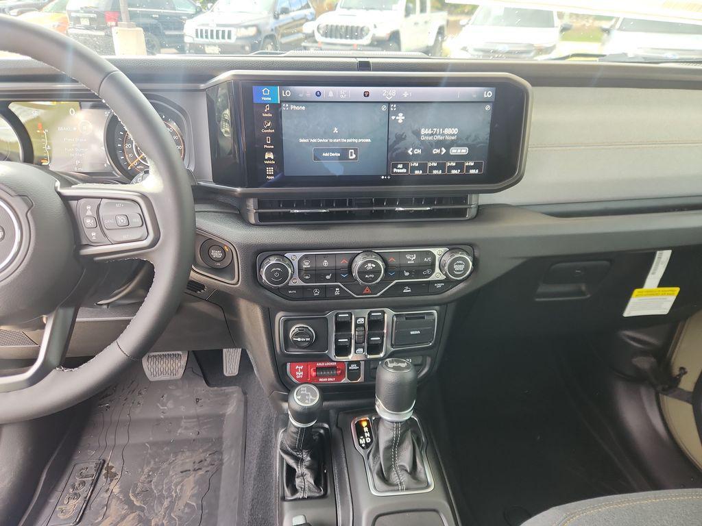 new 2025 Jeep Wrangler car, priced at $48,339