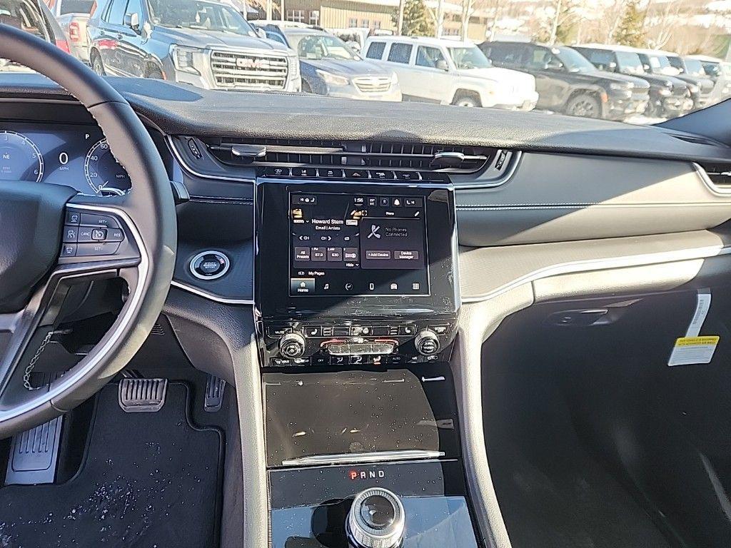 new 2025 Jeep Grand Cherokee L car, priced at $39,971