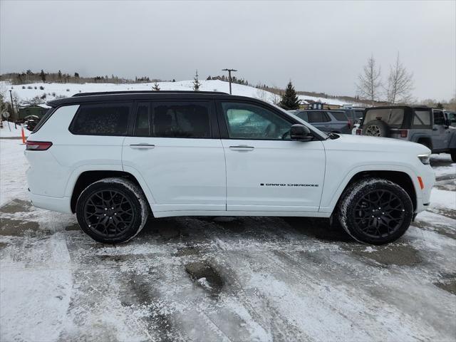 new 2025 Jeep Grand Cherokee L car, priced at $67,552
