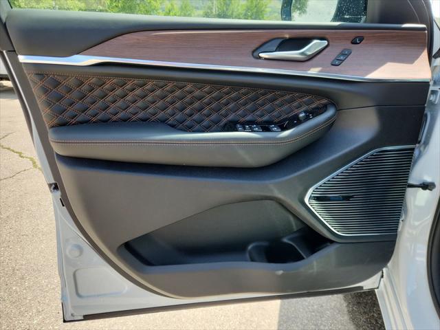 new 2025 Jeep Grand Cherokee L car, priced at $65,288