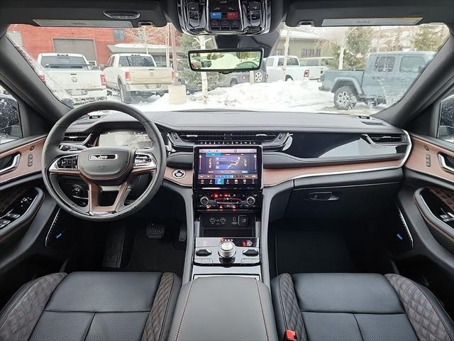 new 2025 Jeep Grand Cherokee L car, priced at $67,552