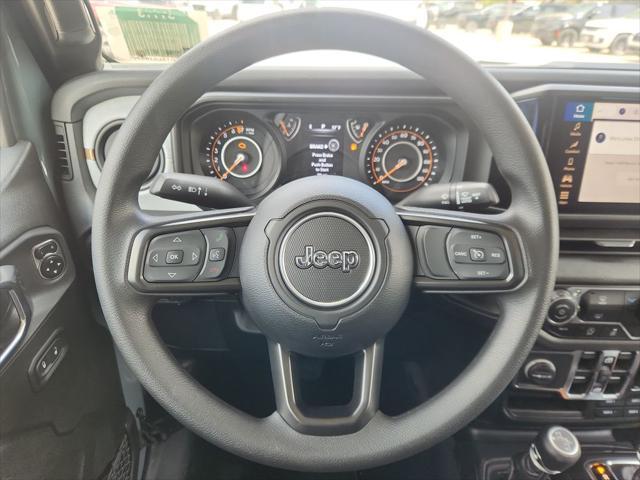 new 2025 Jeep Gladiator car, priced at $43,305