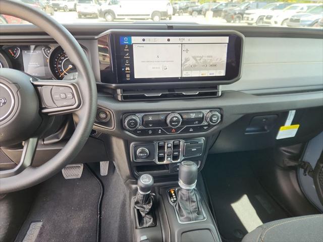 new 2025 Jeep Gladiator car, priced at $43,305