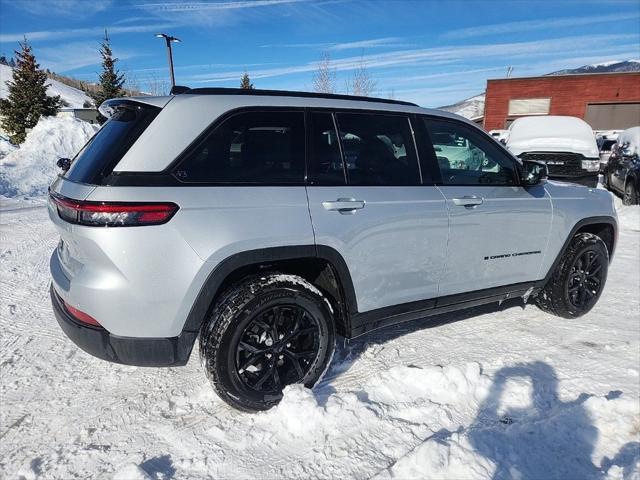 new 2024 Jeep Grand Cherokee car, priced at $41,558