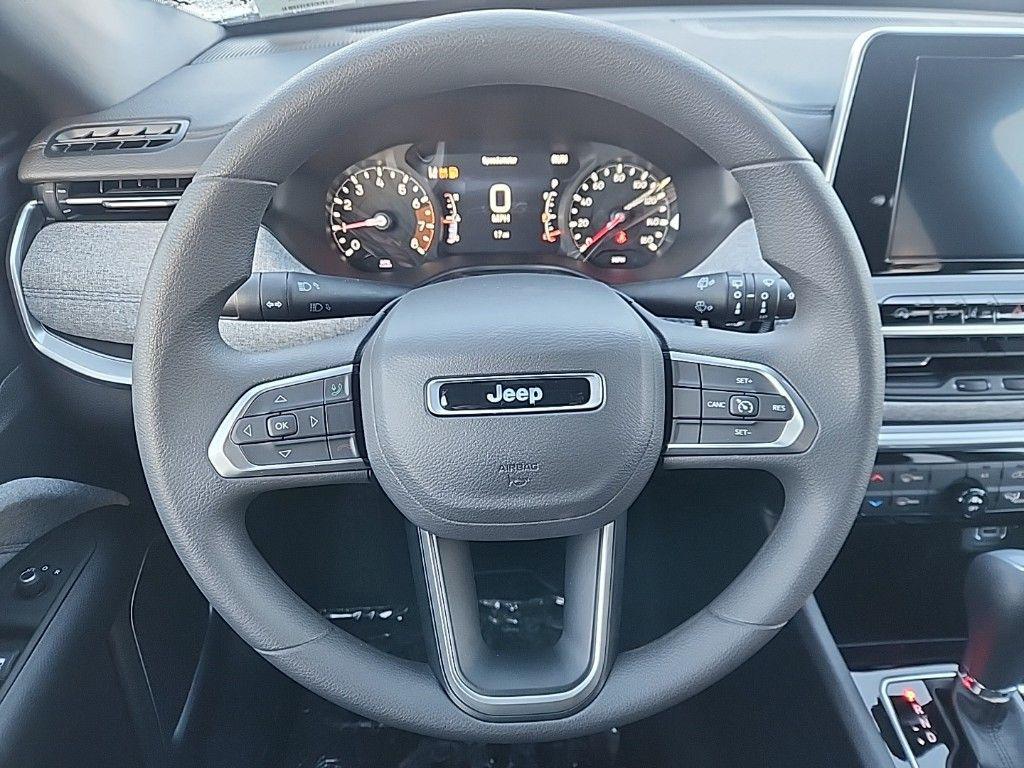 new 2025 Jeep Compass car, priced at $28,294