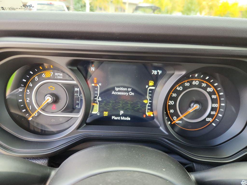 new 2025 Jeep Wrangler car, priced at $70,532