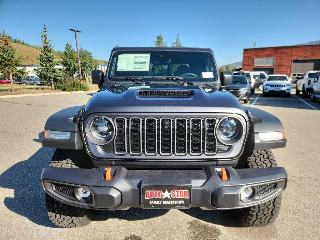 new 2025 Jeep Gladiator car, priced at $51,220