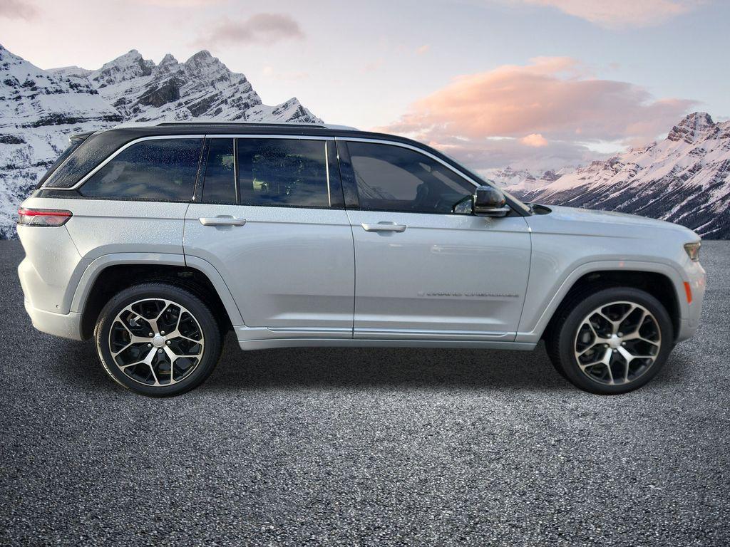 used 2022 Jeep Grand Cherokee car, priced at $46,780