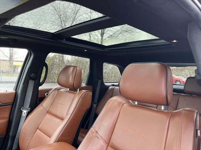 used 2021 Jeep Grand Cherokee car, priced at $34,376