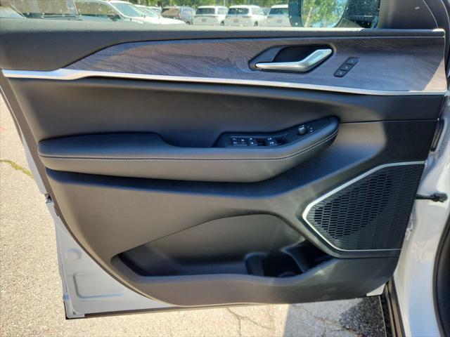 new 2025 Jeep Grand Cherokee 4xe car, priced at $57,097